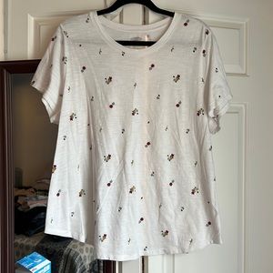 Old navy women’s everywhere, T-shirt